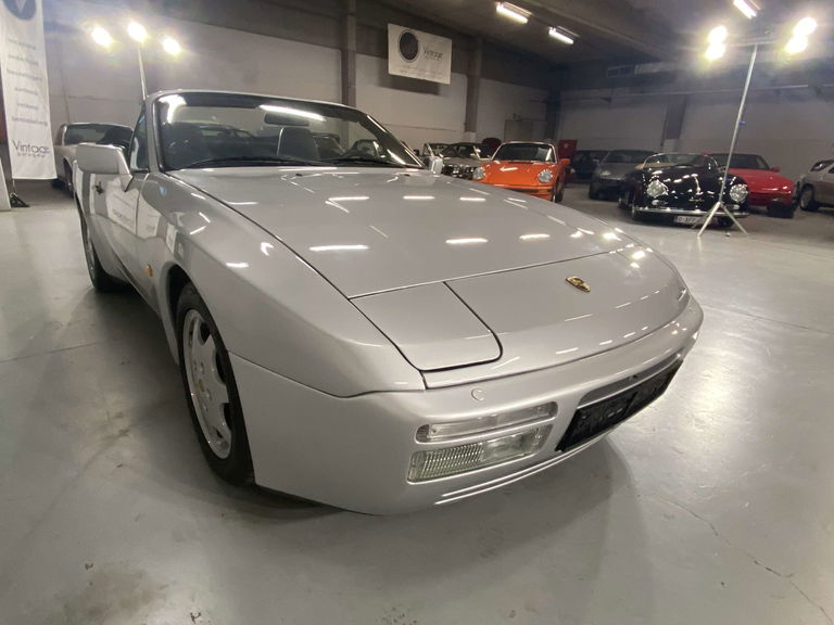 Porsche 944 Turbo Cabriolet