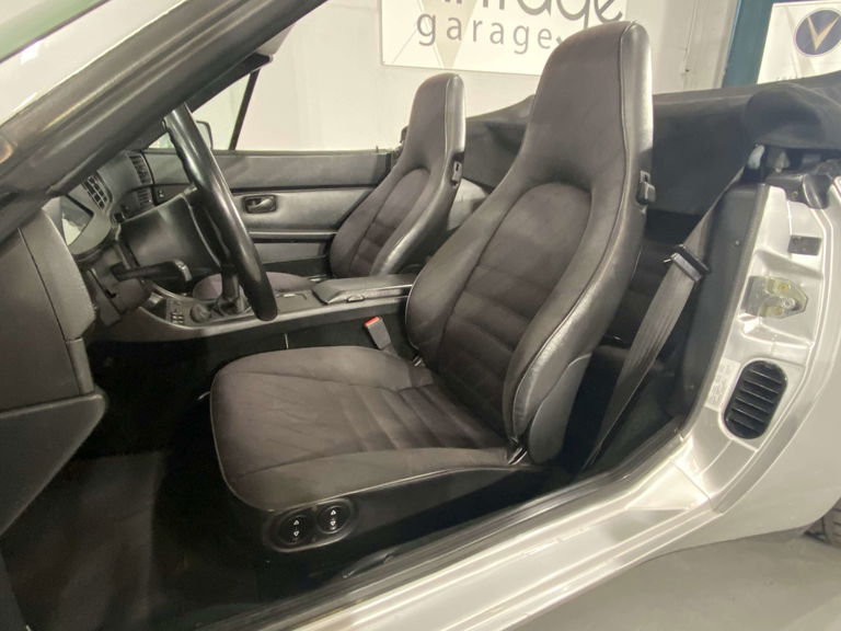 Porsche 944 Turbo Cabriolet