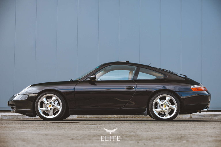 Porsche 996 Carrera 4 Millennium Edition