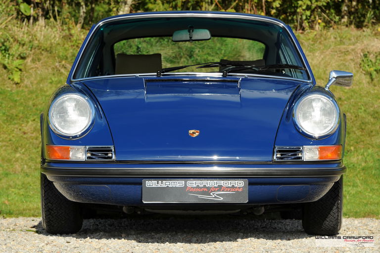 Porsche 911 E