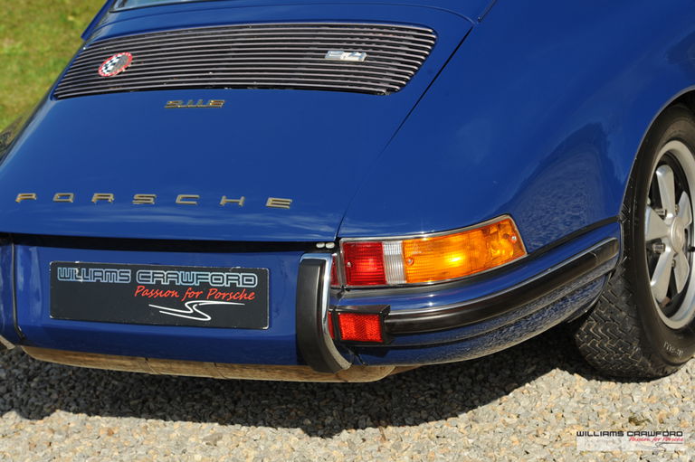 Porsche 911 E