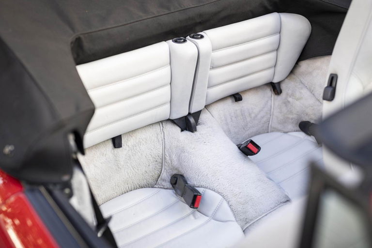 Porsche 964 Carrera 2 Cabrio WTL