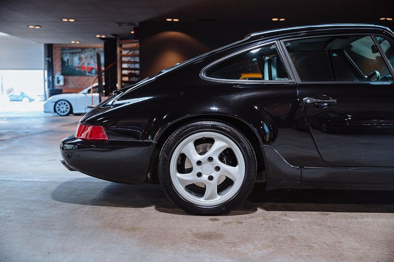 Porsche 964 Carrera 4