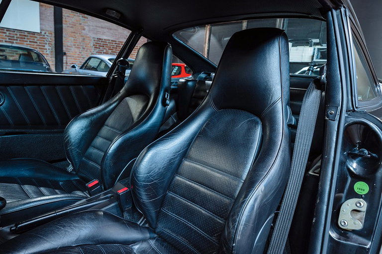 Porsche 964 Carrera 4