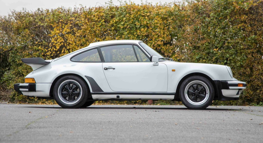 Porsche 911 Turbo 3.3