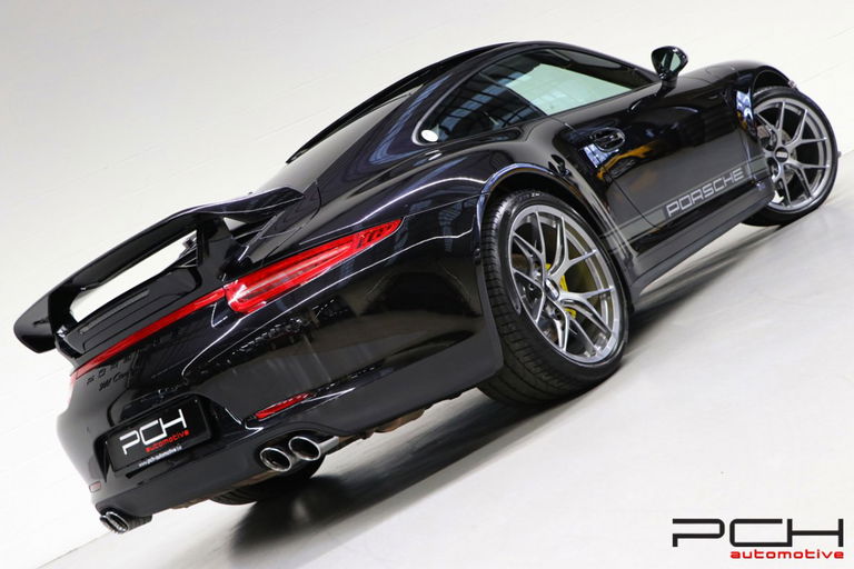 Porsche 991 Carrera 4