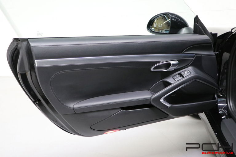 Porsche 991 Carrera 4