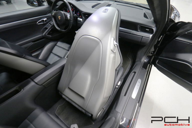 Porsche 991 Carrera 4