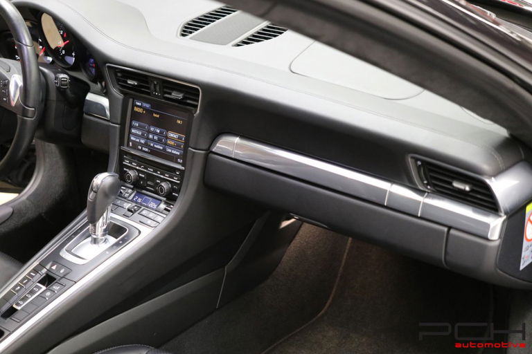 Porsche 991 Carrera 4