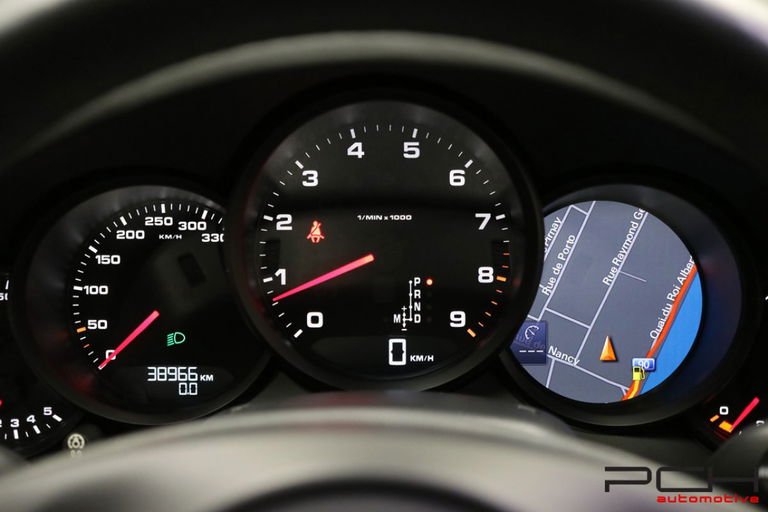 Porsche 991 Carrera 4