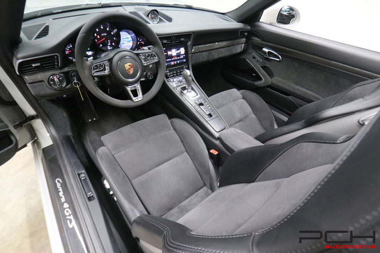 Porsche 991.2 Carrera 4 GTS
