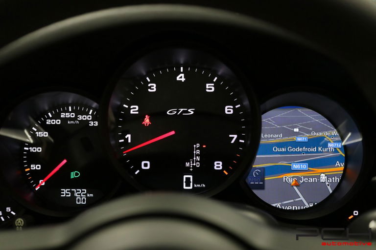 Porsche 991.2 Carrera 4 GTS