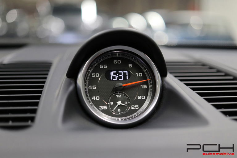 Porsche 991.2 Carrera 4 GTS