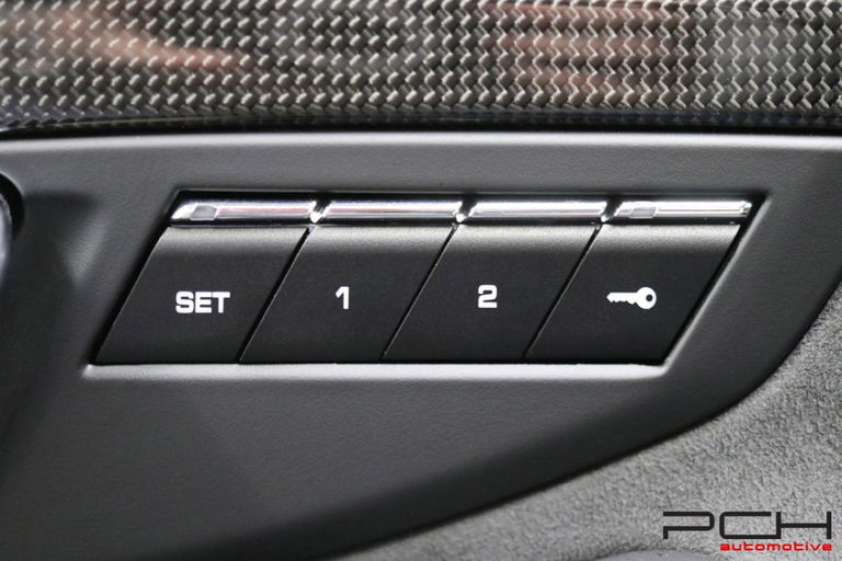 Porsche 991.2 Carrera 4 GTS