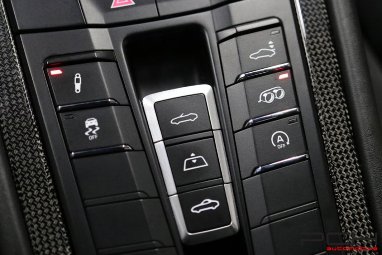 Porsche 991.2 Carrera 4 GTS