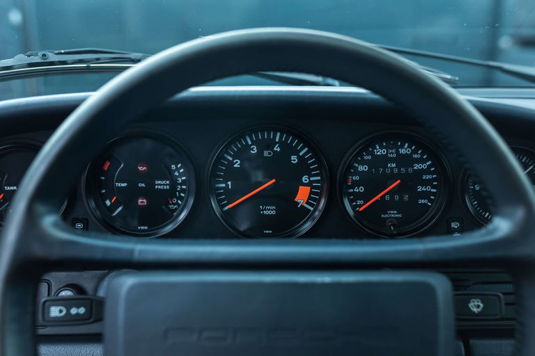 Porsche 911 Carrera 3.2