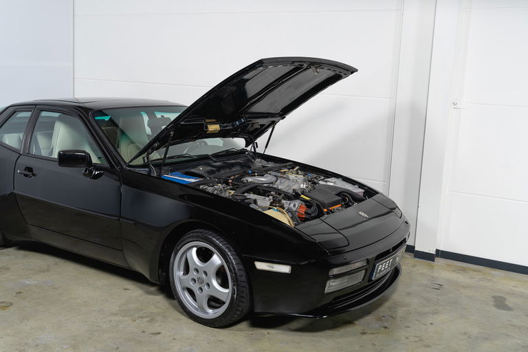Porsche 944 Turbo Coupé