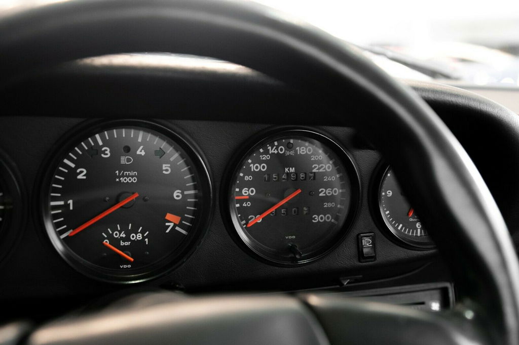 Porsche 911 Turbo 3.3