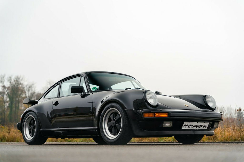 Porsche 911 Turbo 3.3 (US)