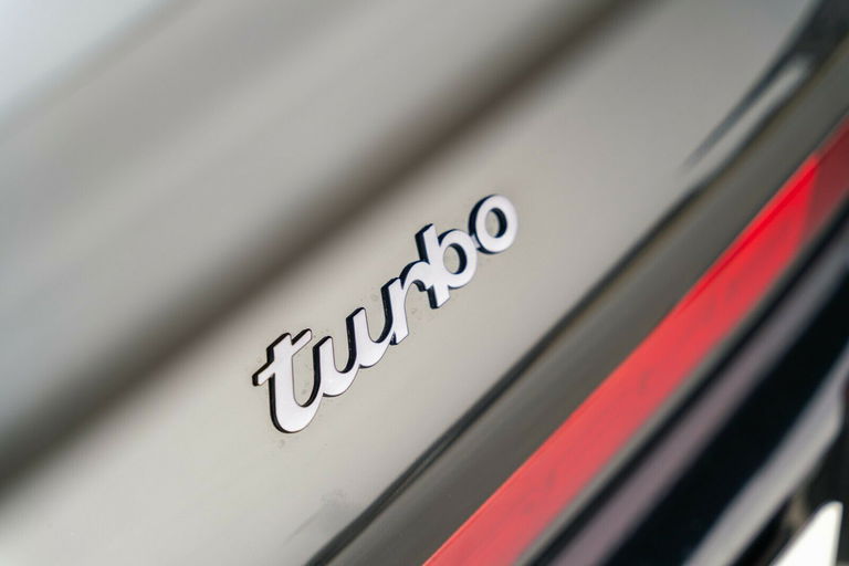 Porsche 911 Turbo 3.3 (US)