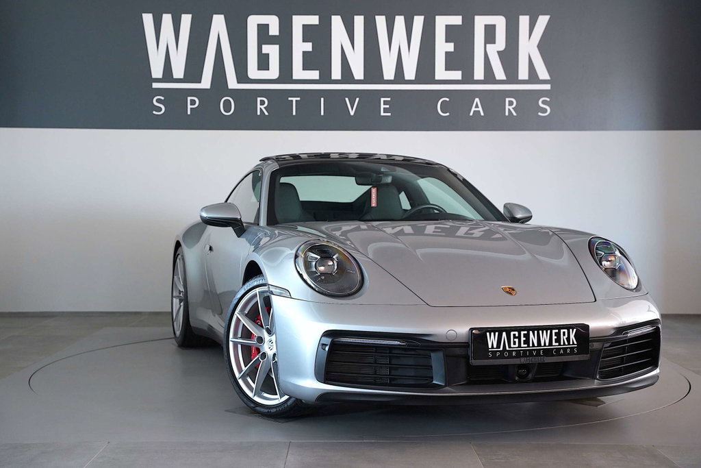 Porsche 992 Carrera 4S