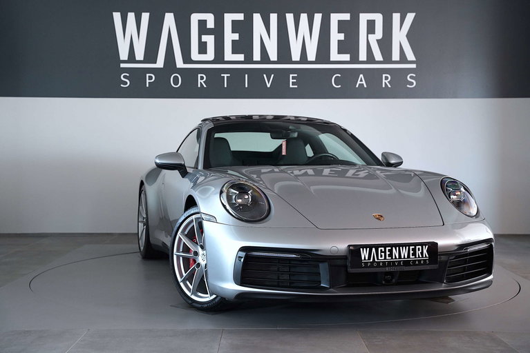 Porsche 992 Carrera 4S