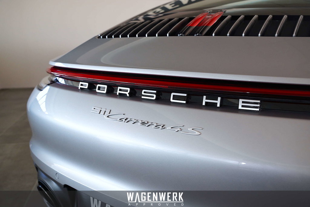 Porsche 992 Carrera 4S