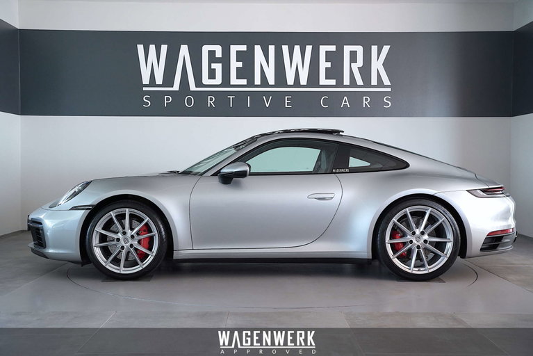 Porsche 992 Carrera 4S