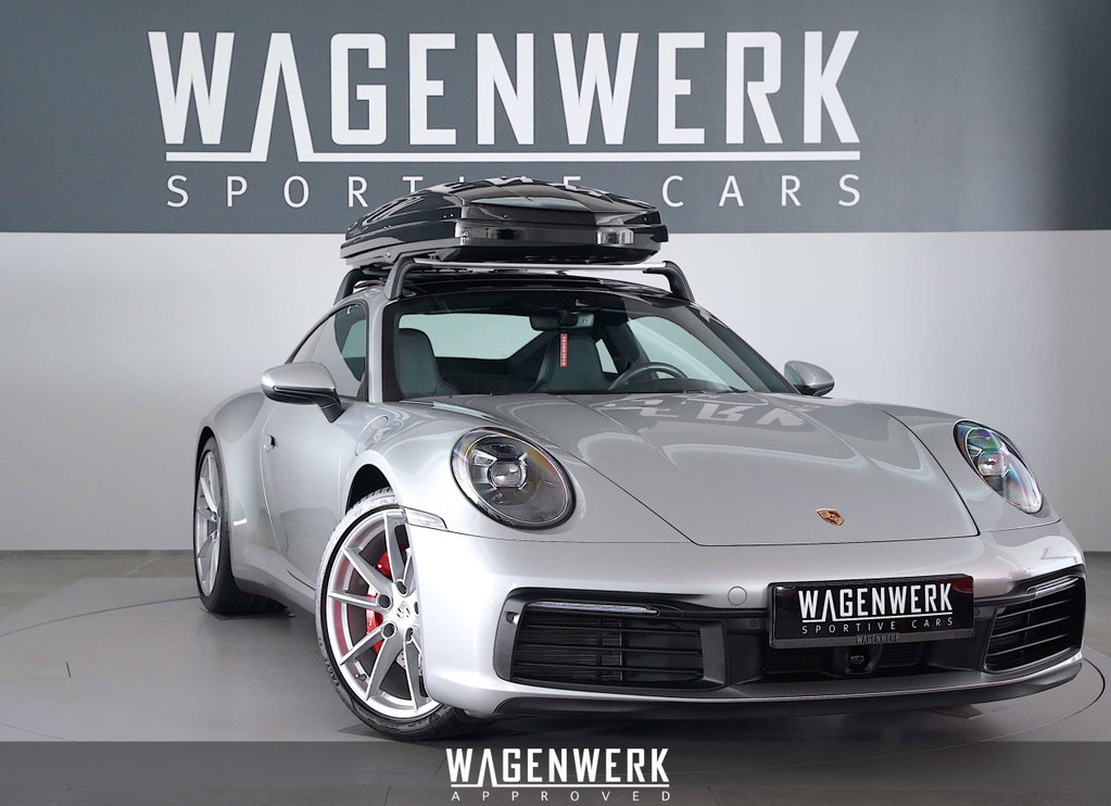 Porsche 992 Carrera 4S