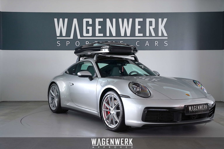 Porsche 992 Carrera 4S