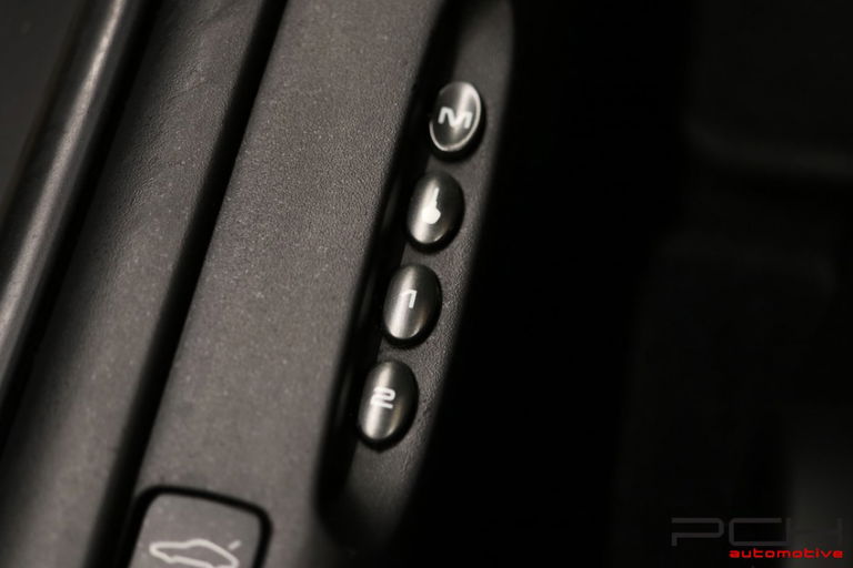 Porsche 996 Carrera 4S