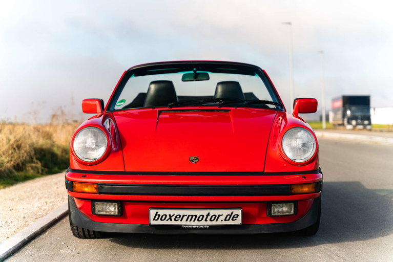 Porsche 911 Carrera 3.2