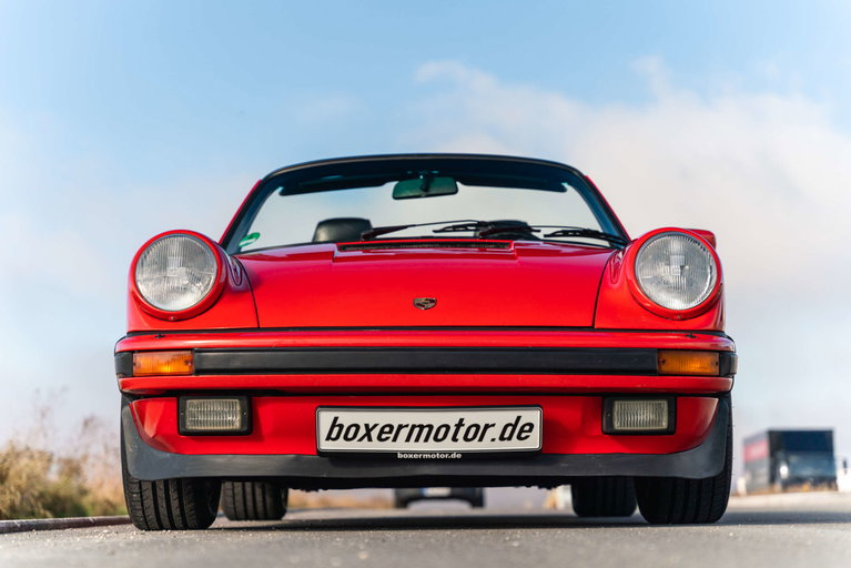 Porsche 911 Carrera 3.2