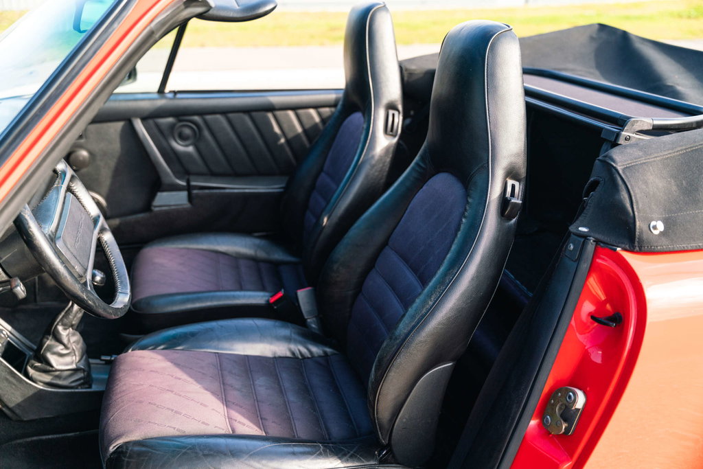 Porsche 911 Carrera 3.2