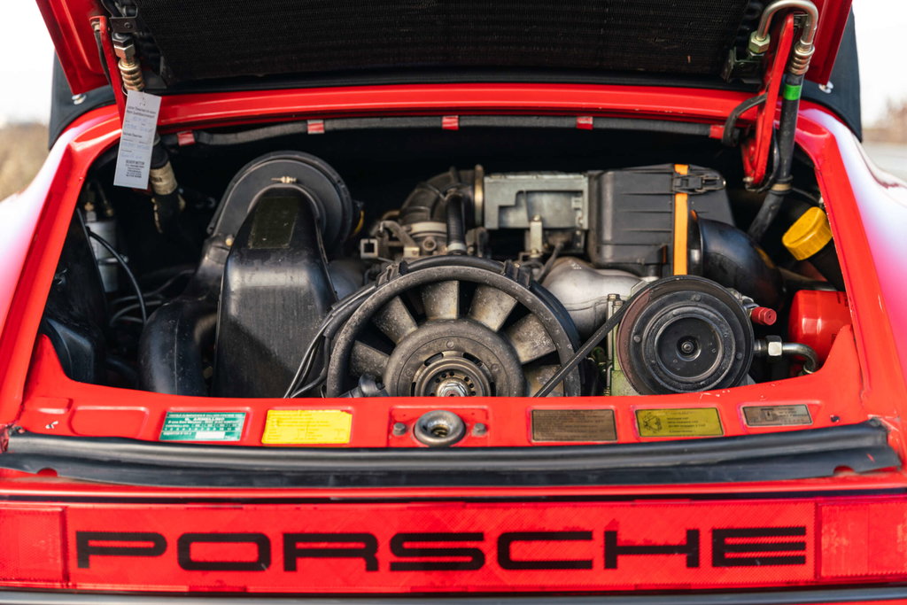 Porsche 911 Carrera 3.2