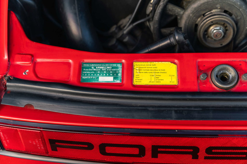 Porsche 911 Carrera 3.2