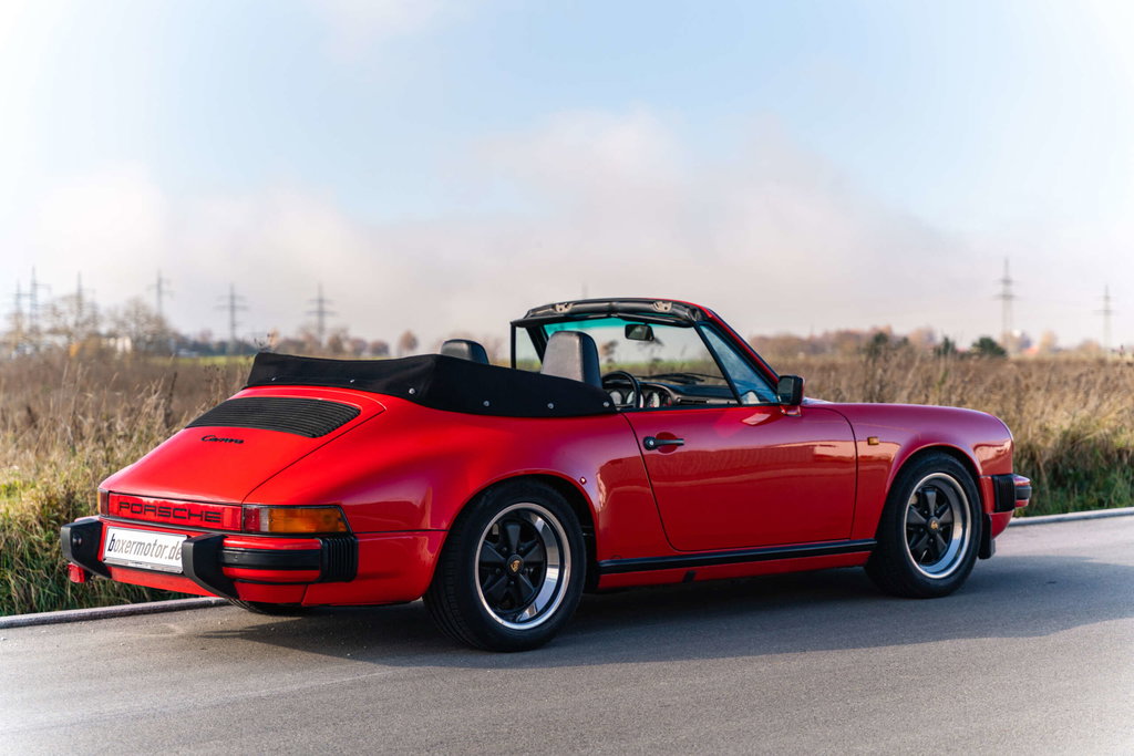 Porsche 911 Carrera 3.2