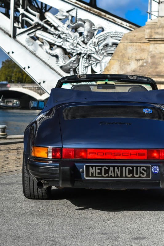 Porsche 911 Carrera 3.2