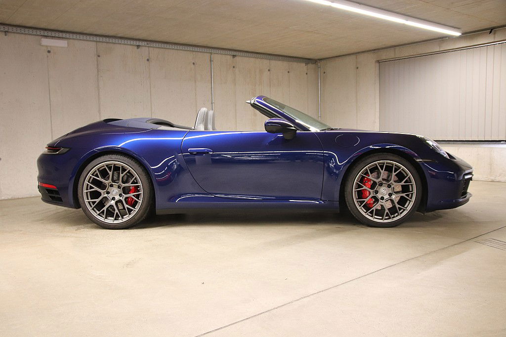 Porsche 992 Carrera 4S