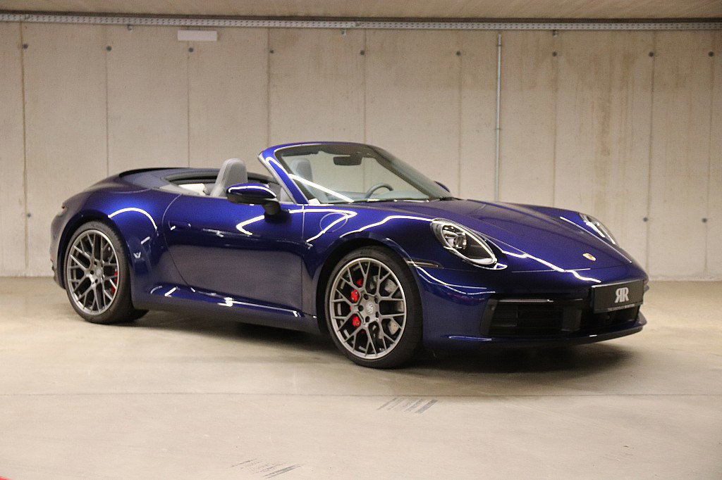 Porsche 992 Carrera 4S