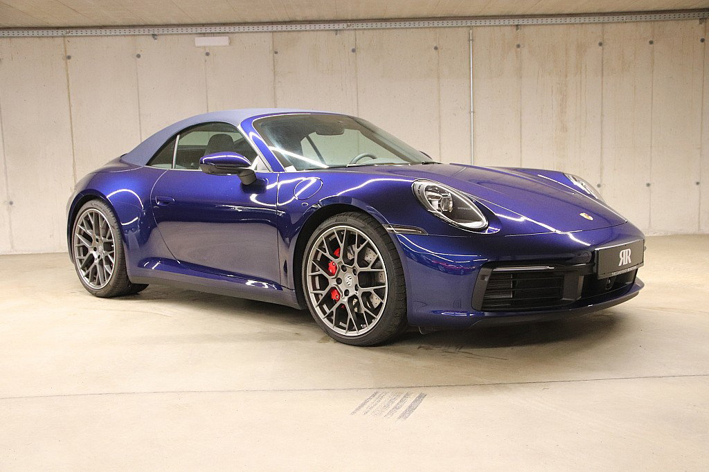 Porsche 992 Carrera 4S