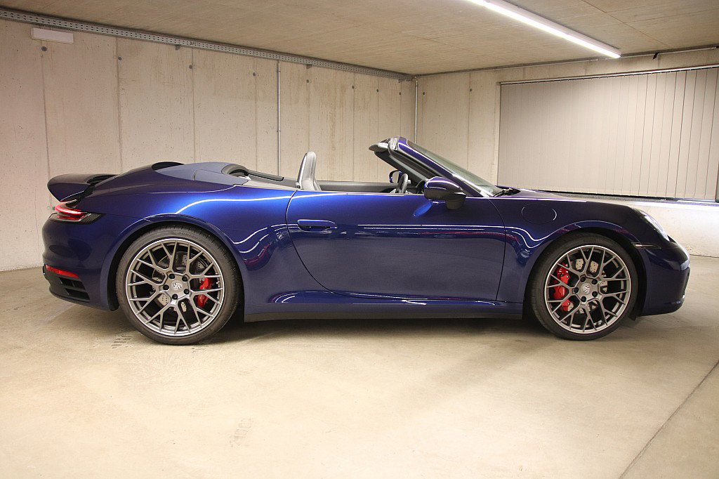 Porsche 992 Carrera 4S