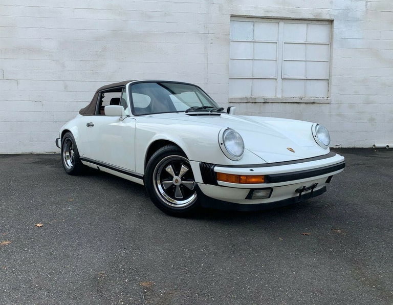 Porsche 911 Carrera 3.2