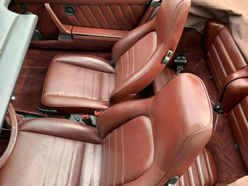 Porsche 911 Carrera 3.2 (US)
