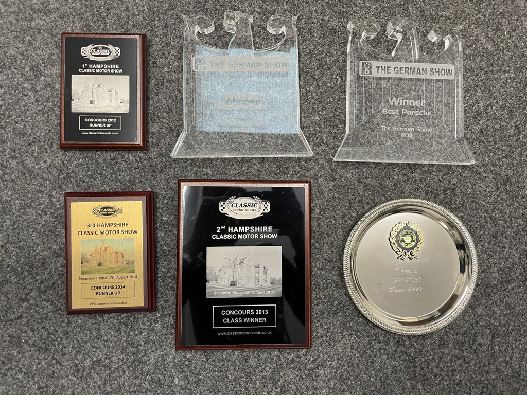 Porsche 911 Carrera 3.2 Supersport