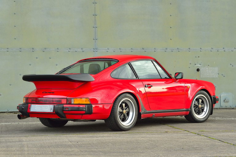 Porsche 911 Carrera 3.2 Supersport
