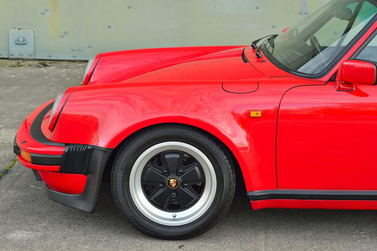 Porsche 911 Carrera 3.2 Supersport