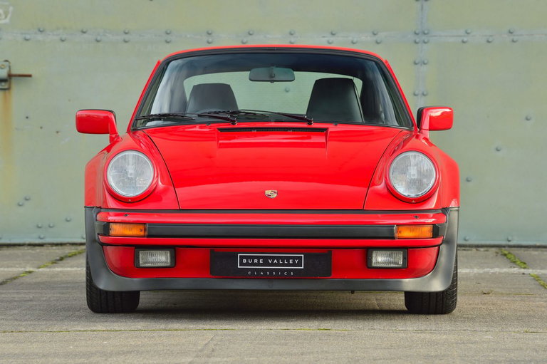 Porsche 911 Carrera 3.2 Supersport