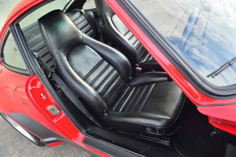 Porsche 911 Carrera 3.2 Supersport