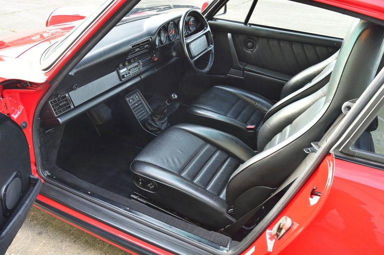 Porsche 911 Carrera 3.2 Supersport